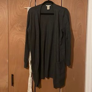 Lg Matty m Dk grey duster with pockets - no buttons, very gently worn
